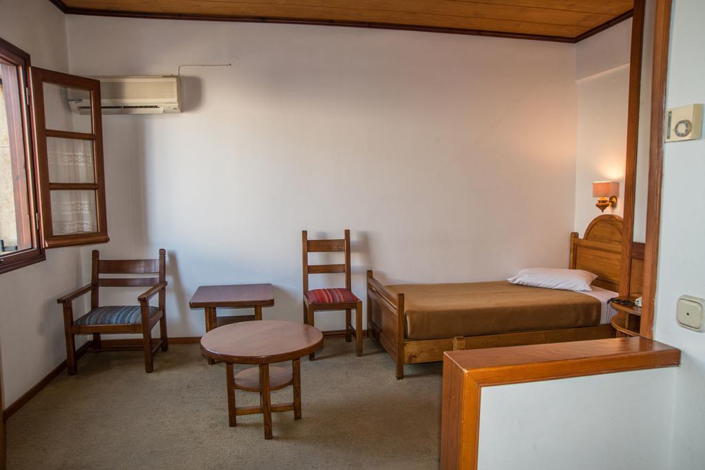 Hotel Galini Patmos Скала Екстер'єр фото